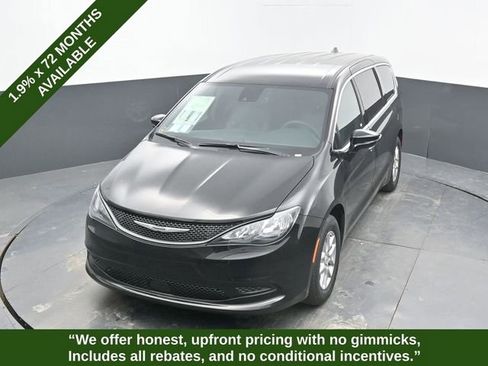 New 2026 Chrysler Voyager LX image 46