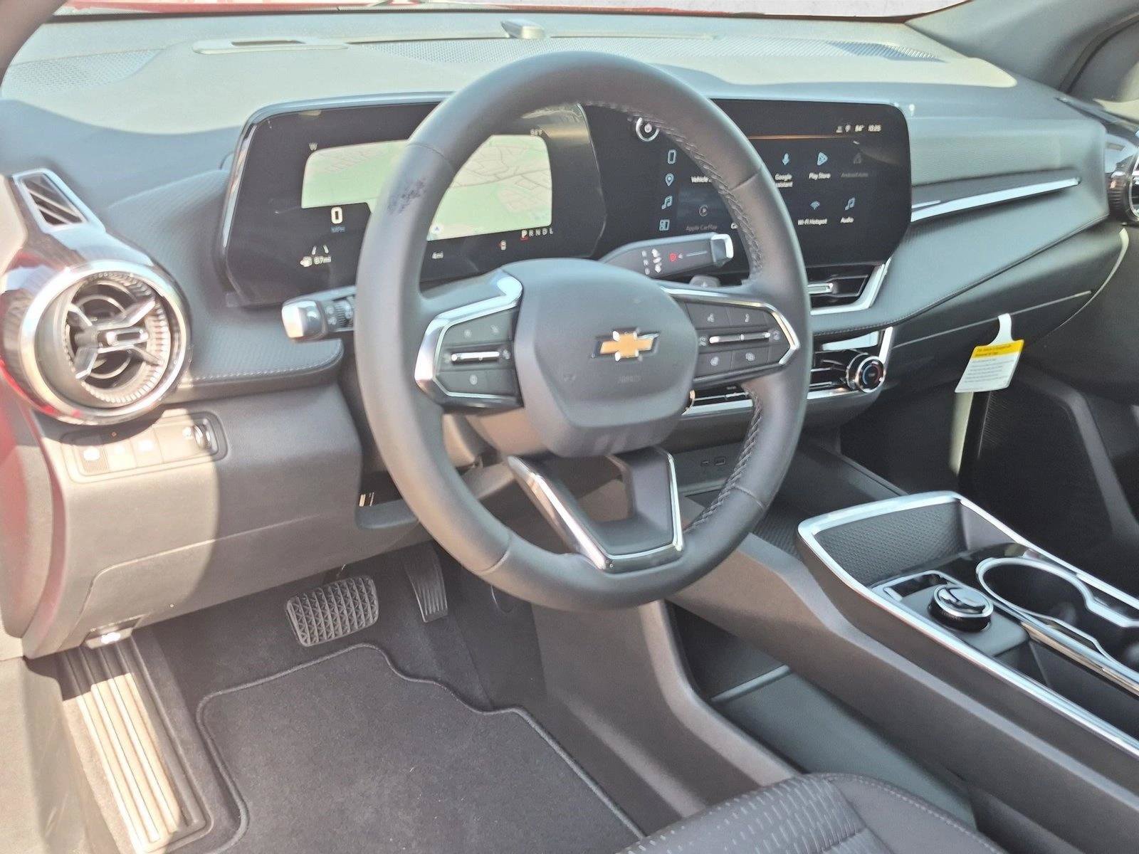 New 2027 Chevrolet Equinox LT FWD image 3