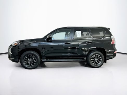 Used 2023 Lexus GX 460 Premium w/ Premium Package AWD/4WD image 4