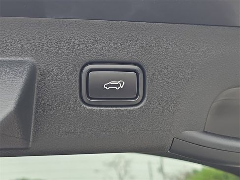 New 2026 Kia Sportage EX image 13