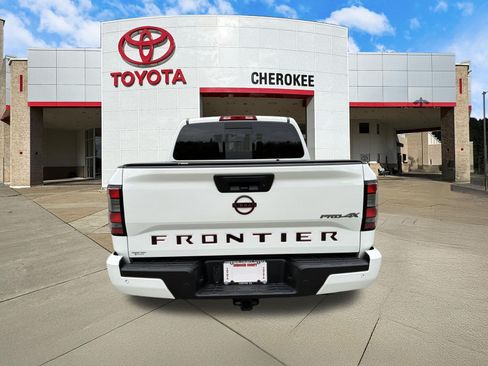 Used 2023 Nissan Frontier PRO-4X w/ Pro-4X Premium Package AWD/4WD image 6