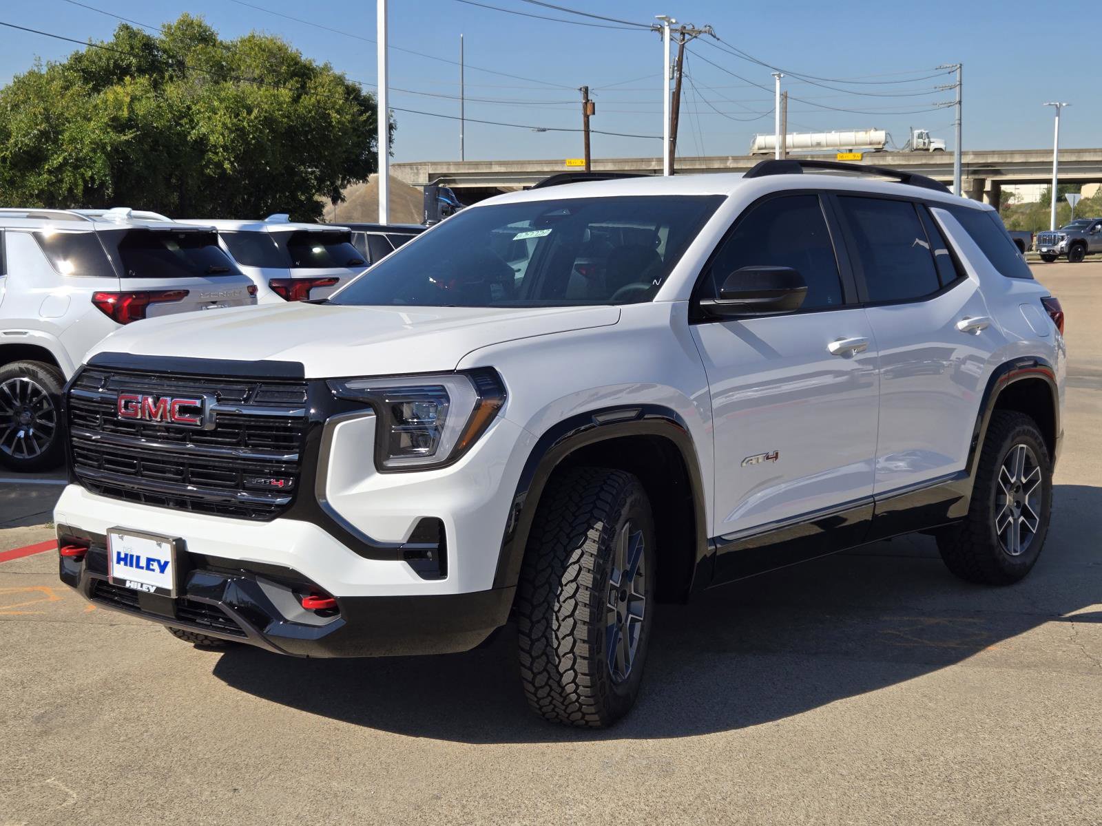 New 2027 GMC Terrain AT4 w/ Convenience Package III AWD/4WD image 2