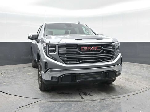 Used 2026 GMC Sierra 1500 SLT AWD/4WD image 6