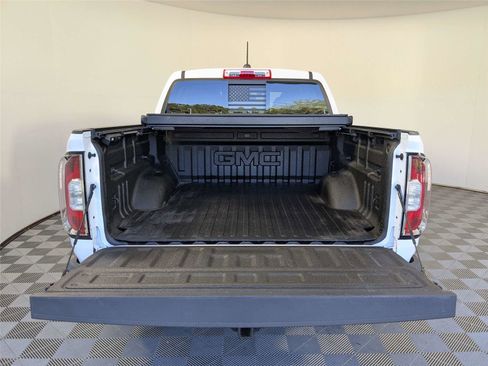 Used 2022 GMC Canyon AT4 image 8