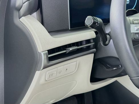 Used 2025 Hyundai Tucson SEL image 11