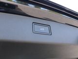 New 2025 Volkswagen Tiguan SE image 6