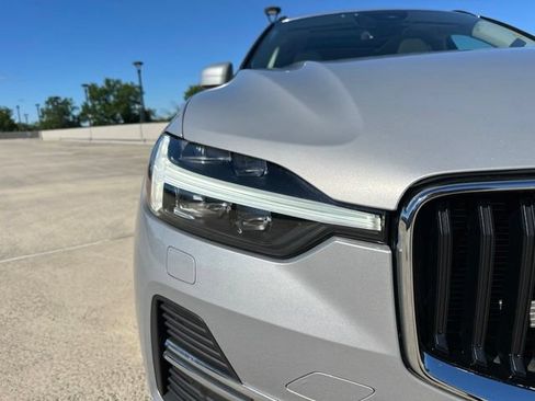 Certified 2023 Volvo XC60 B5 Core w/ Climate Package AWD/4WD image 12