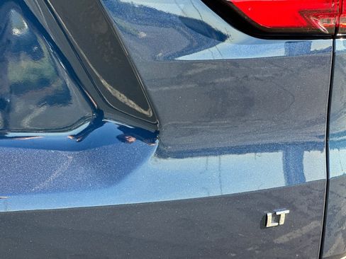 Certified 2023 Chevrolet Traverse LT FWD image 53