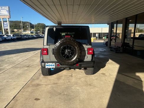 Used 2023 Jeep Wrangler Unlimited Rubicon 4xe image 6