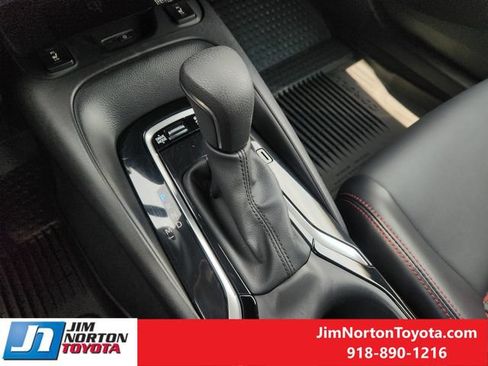 Used 2025 Toyota Corolla XSE FWD image 20