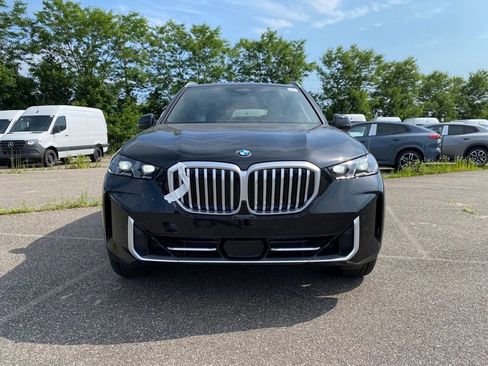 New 2026 BMW X5 xDrive40i w/ Parking Assistance Package AWD/4WD image 2