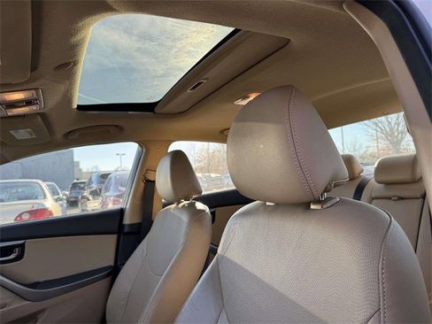 Used 2013 Hyundai Elantra Limited image 12