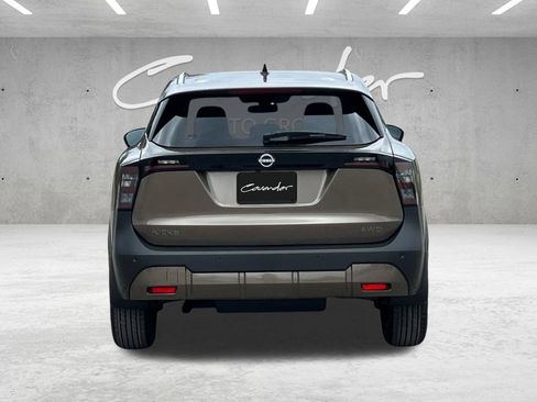 New 2026 Nissan Kicks SV AWD/4WD image 16