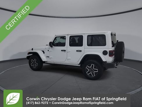 Certified 2025 Jeep Wrangler Sahara AWD/4WD image 10