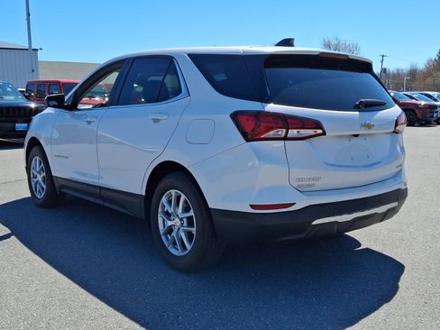 Certified 2024 Chevrolet Equinox LT AWD/4WD image 4