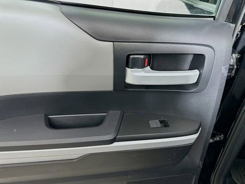 Used 2019 Toyota Tundra Limited image 23