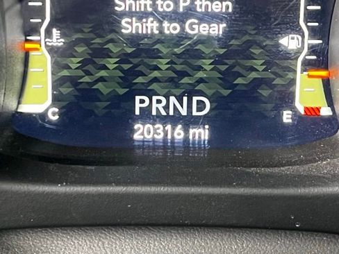 Used 2022 Jeep Wrangler Unlimited Rubicon w/ Xtreme Recon 35" Tire Package image 23