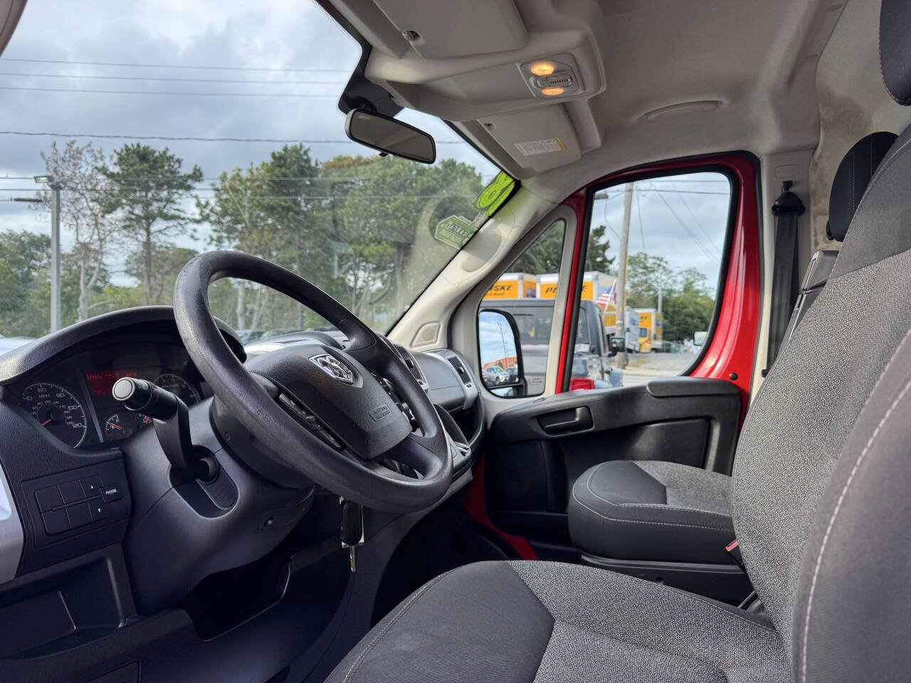 Used 2018 RAM ProMaster 1500 w/ Premium Appearance Group FWD image 19