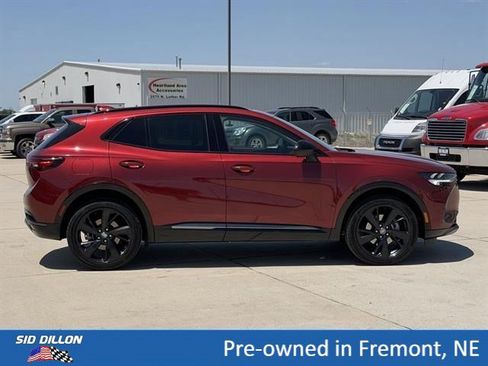 Used 2023 Buick Envision Essence w/ Sport Touring Package AWD/4WD image 3