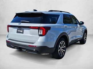New 2026 Ford Explorer ST-Line w/ Premium Package video 2
