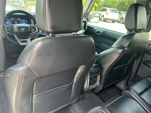 Used 2025 Ford Bronco Outer Banks AWD/4WD image 38