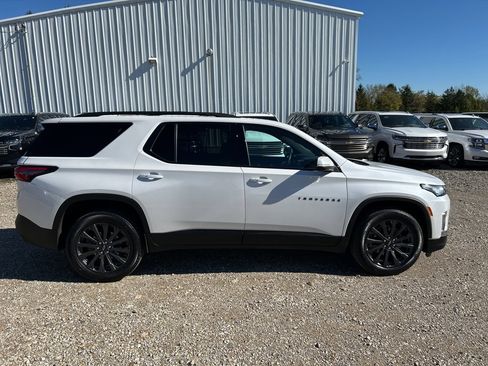 Used 2023 Chevrolet Traverse RS image 7