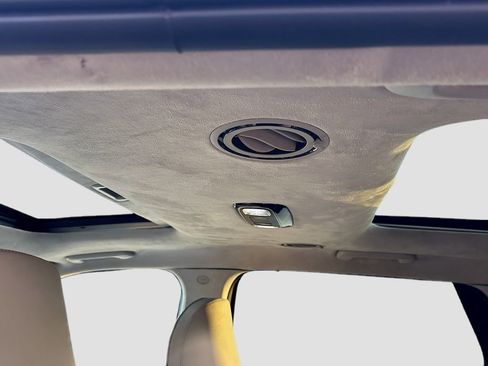 Used 2024 Hyundai Palisade Calligraphy image 23