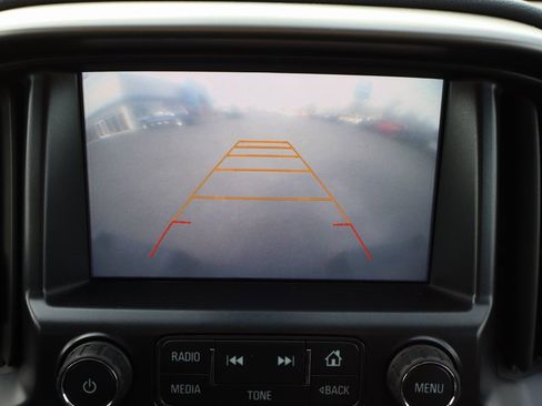 Used 2016 Chevrolet Colorado Z71 image 10