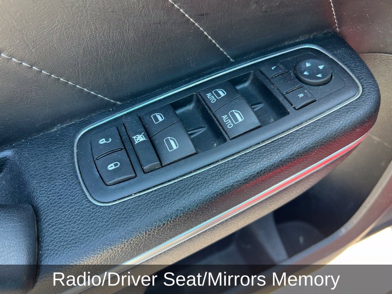 Used 2015 Dodge Charger SXT w/ Plus Group RWD image 12