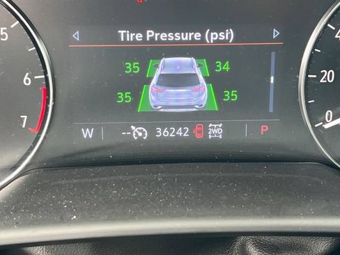 Certified 2023 Buick Envision Preferred AWD/4WD image 19