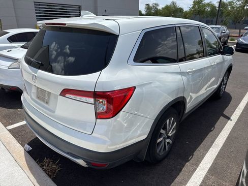 Used 2019 Honda Pilot EX image 3
