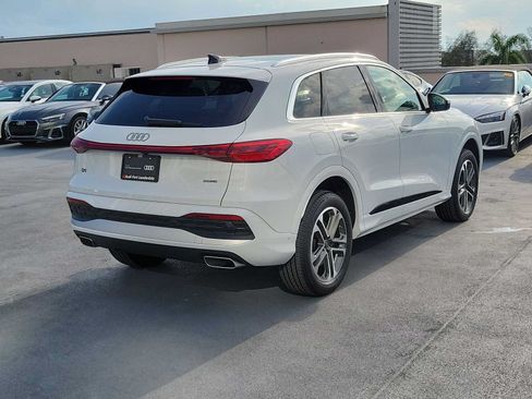 Certified 2025 Audi Q5 Premium Plus w/ Premium Plus AWD/4WD image 6