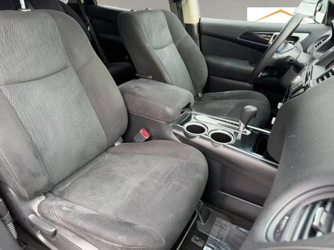 Used 2014 Nissan Pathfinder S image 14