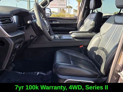 Used 2024 Jeep Wagoneer Series II AWD/4WD image 10