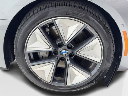 Used 2025 BMW i4 eDrive40 w/ Premium Package image 58