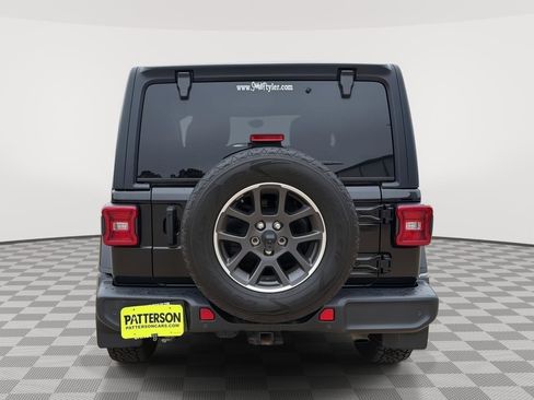 Used 2021 Jeep Wrangler Sport AWD/4WD image 3