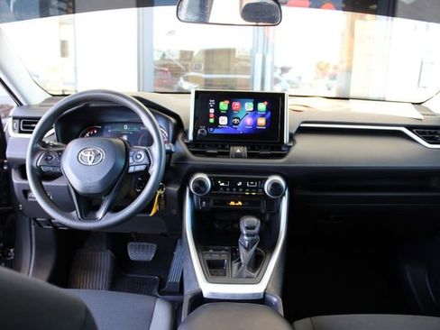 Used 2023 Toyota RAV4 LE FWD image 11