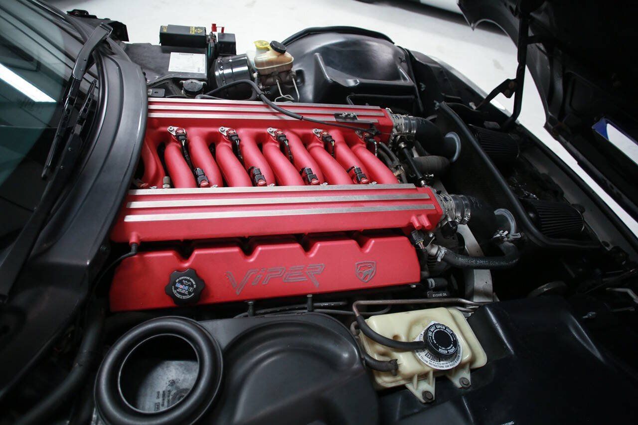 Used 1999 Dodge Viper GTS RWD image 26