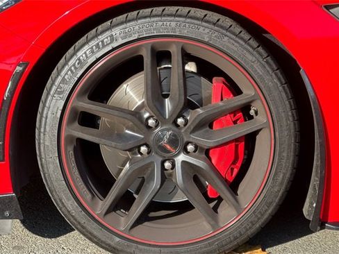 Used 2017 Chevrolet Corvette Stingray Coupe image 39