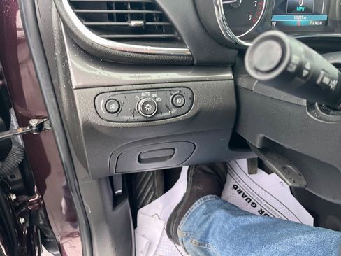 Used 2017 Buick Encore Preferred image 9