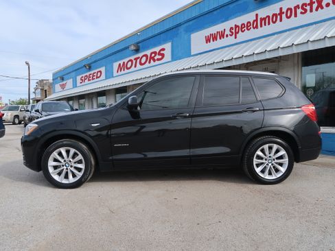 Used 2016 BMW X3 xDrive28d image 3