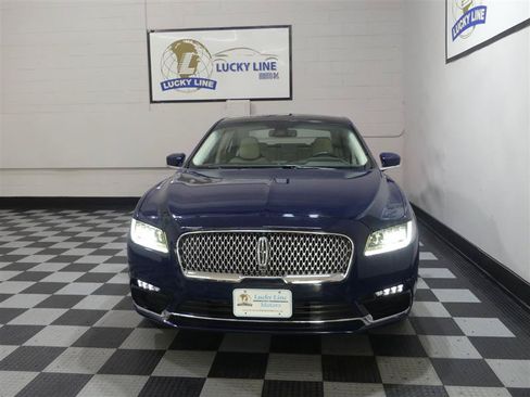 Used 2017 Lincoln Continental Black Label w/ Technology Package AWD/4WD image 2