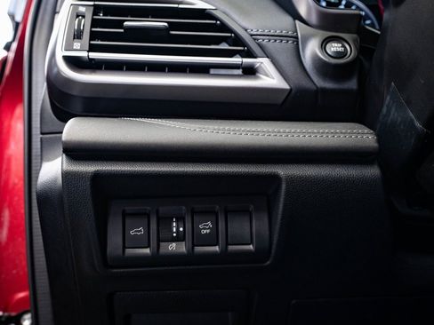 Used 2025 Subaru Outback Touring w/ Popular Package #2 image 42