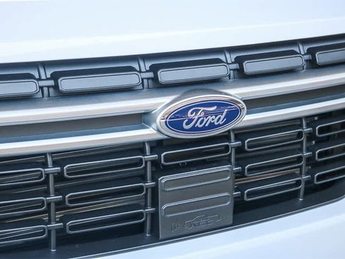 New 2024 Ford Maverick Lariat w/ 4K Tow Package image 5