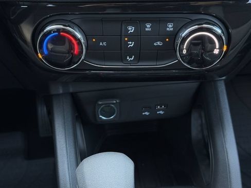 New 2026 Chevrolet TrailBlazer LT w/ Driver Confidence Package FWD image 15