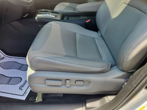 Used 2022 Honda Passport EX-L image 16
