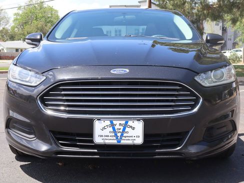 Used 2014 Ford Fusion SE FWD image 13