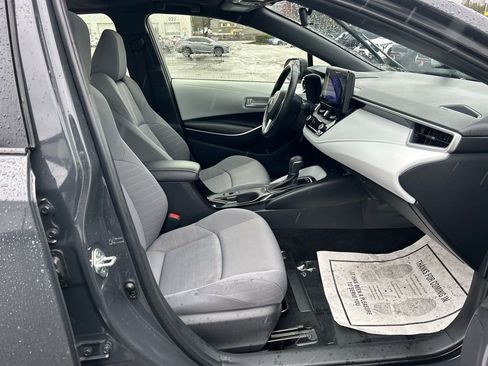 Certified 2024 Toyota Corolla SE w/ SE Package image 16