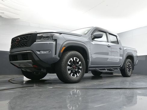 Used 2023 Nissan Frontier PRO-4X w/ Technology Package image 20