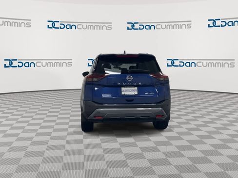Used 2022 Nissan Rogue SL w/ SL Premium Package AWD/4WD image 7